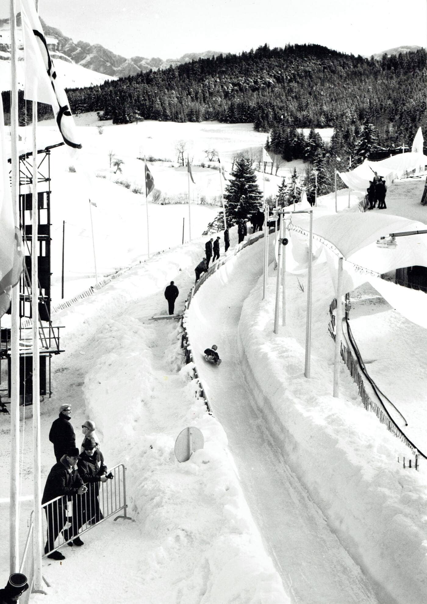 la piste de luge de Villard aujourd'hui intégrée dans le parc ludique